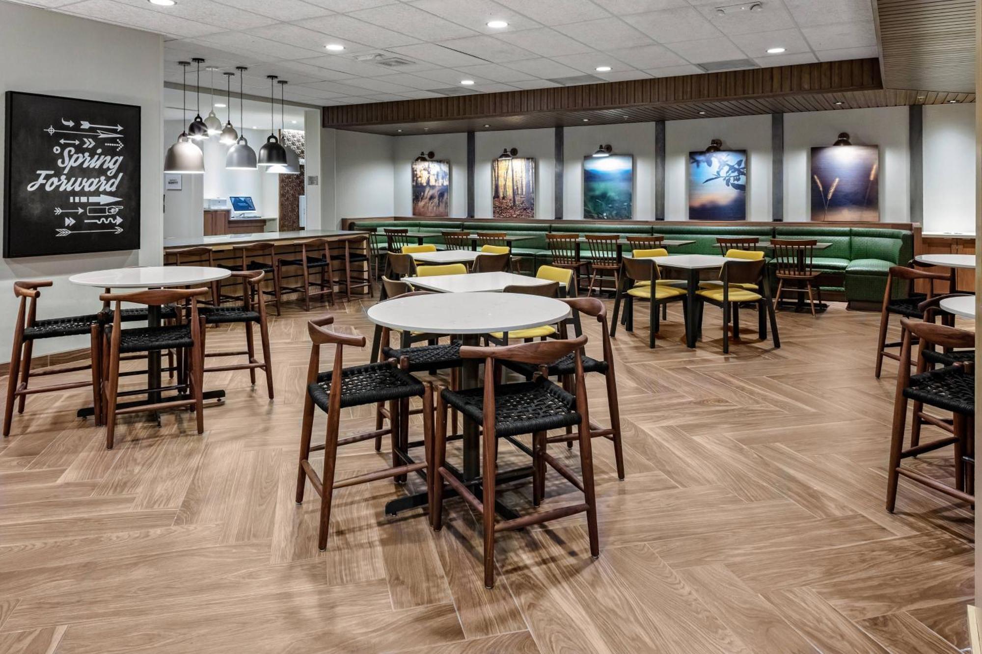 Fairfield By Marriott Port Clinton Waterfront Hotel Bagian luar foto